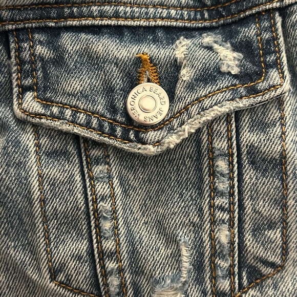 Veronica Beard distressed hooded jean jacket - Picture 5 of 7